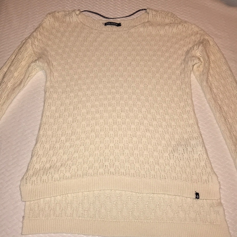 Volcom sweater